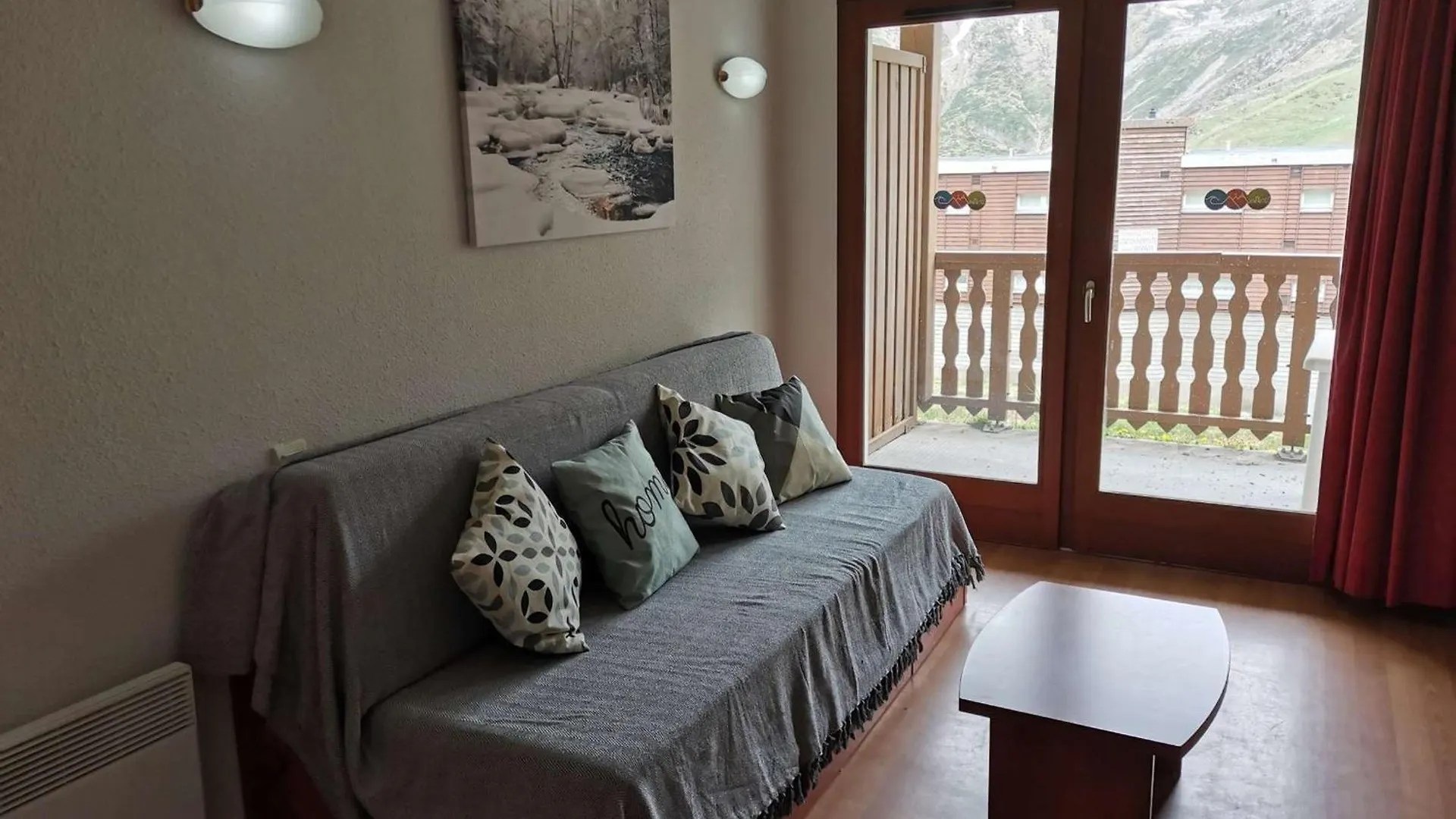 Charmant Studio Cabine Pour 4 Avec Terrasse, Piscine Couverte, Parking Et Salle De Fitness A 400M Des Pistes - Fr-1-404-245 Bagnères-de-Bigorre